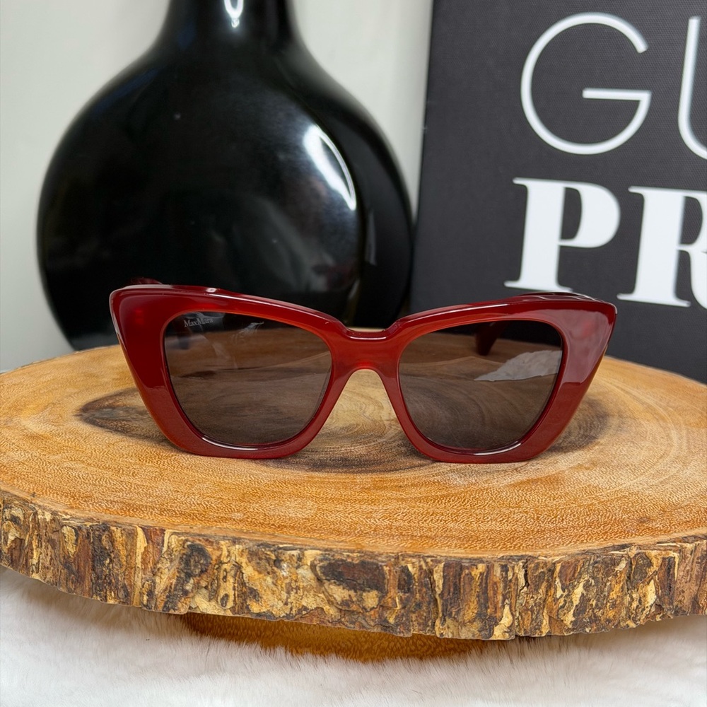 MaxMara Red Cat-Eye Women's Sunglasses 50|18|140